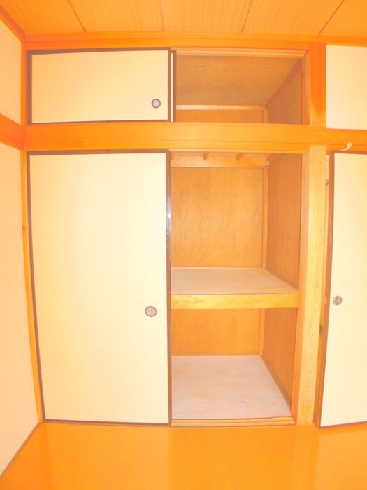 物件内観写真11　(収納)