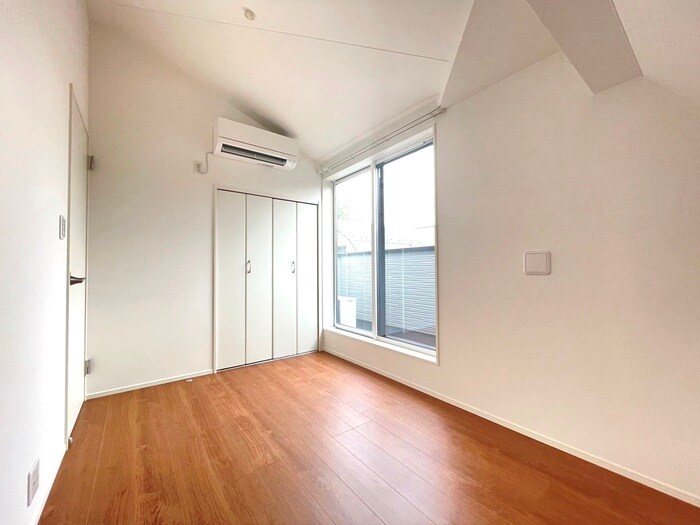 物件内観写真7　(居室)