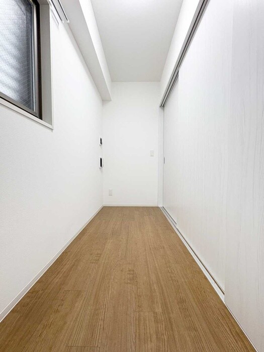 物件内観写真11　(居室)