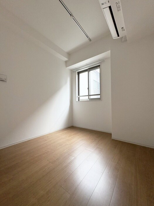 物件内観写真19　(居室)