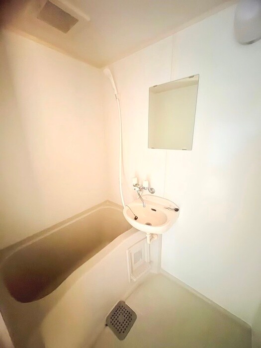 物件内観写真13　(バス／シャワールーム等)