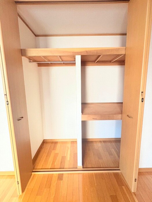 物件内観写真16　(収納)