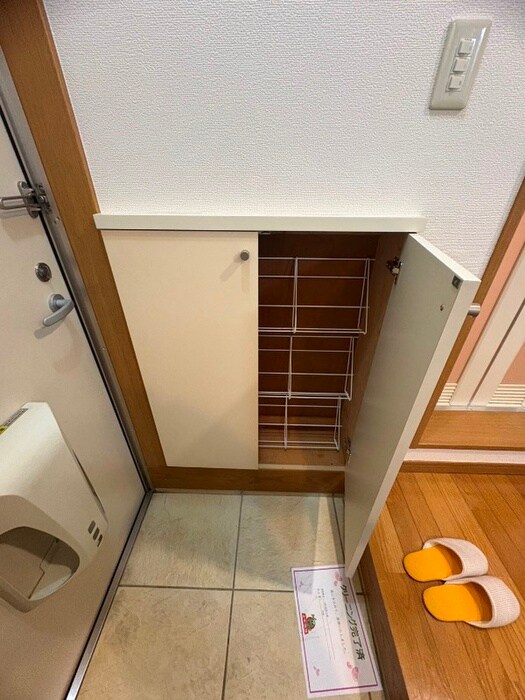 物件内観写真18　(靴箱)