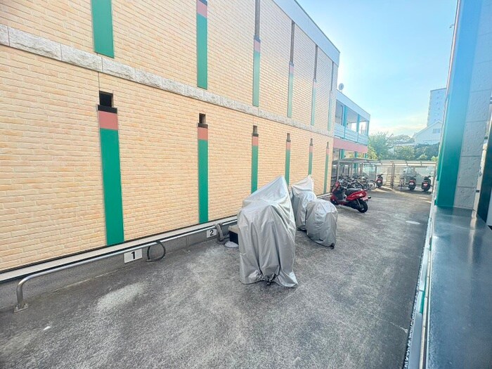 物件内観写真20　(室内からの展望)