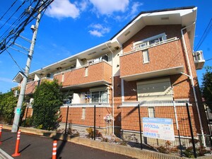 プラシード外観写真