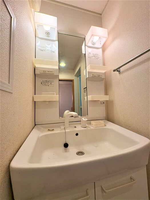 物件内観写真14　(洗面)