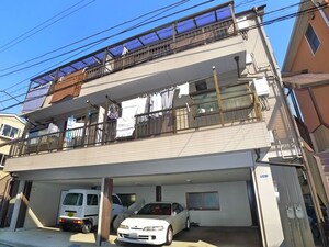 メゾンＳＨＩＲＡＫＡＷＡ外観写真