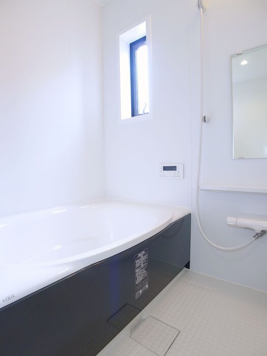 物件内観写真10　(バス／シャワールーム等)
