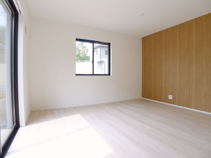 物件内観写真17　(居室)