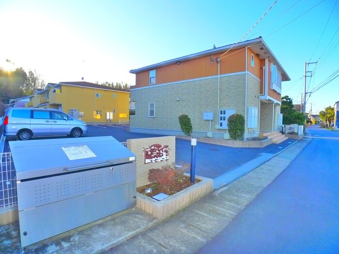 物件外観写真4　(建物設備)