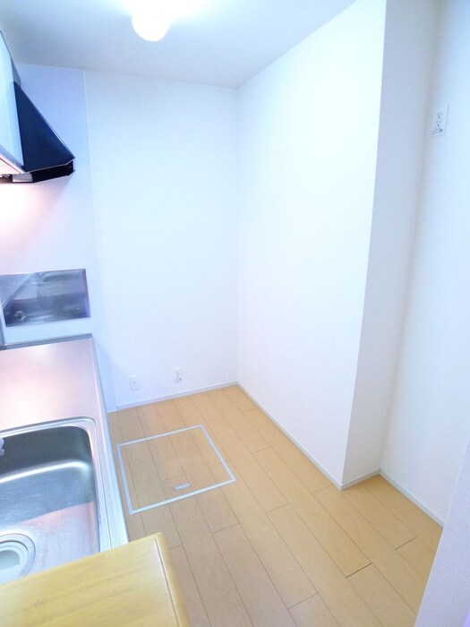 物件内観写真22　(廊下)