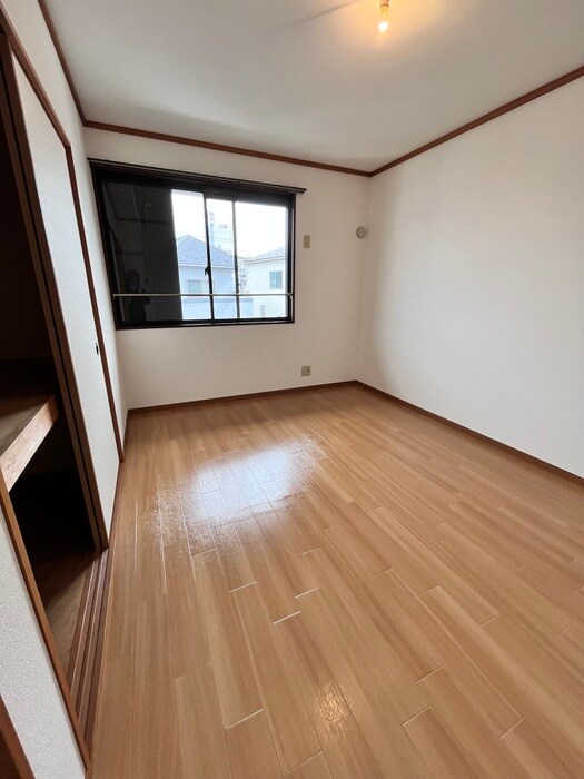 物件内観写真18　(居室)