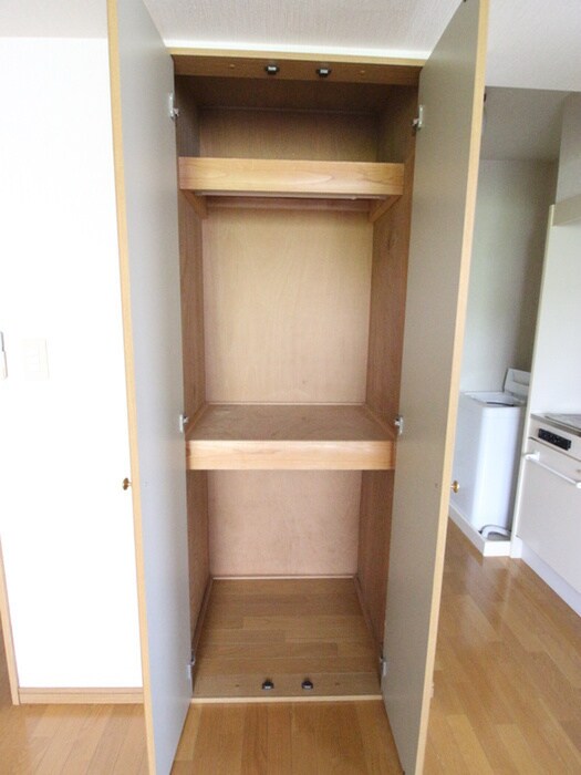 物件内観写真20　(収納)