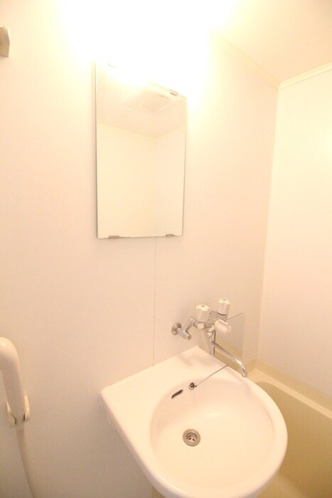 物件内観写真13　(洗面)