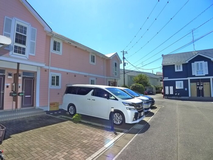 物件外観写真4　(周辺環境)