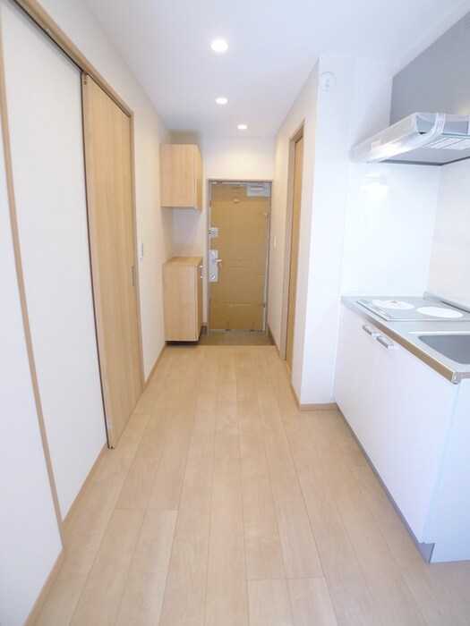 物件内観写真15　(廊下)