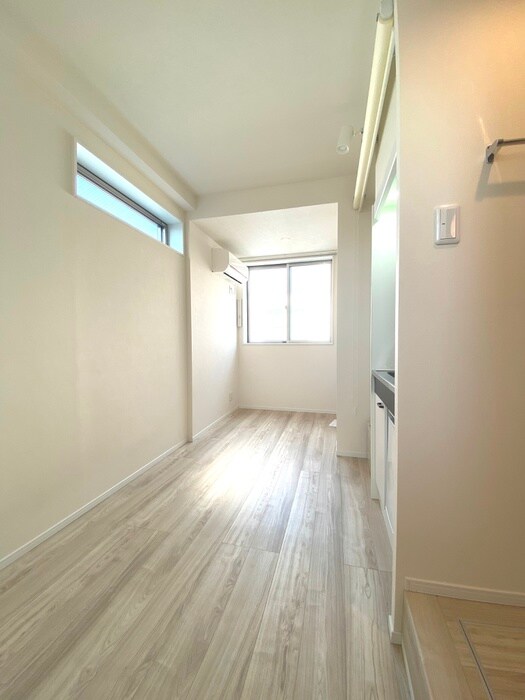 物件内観写真10　(居室)