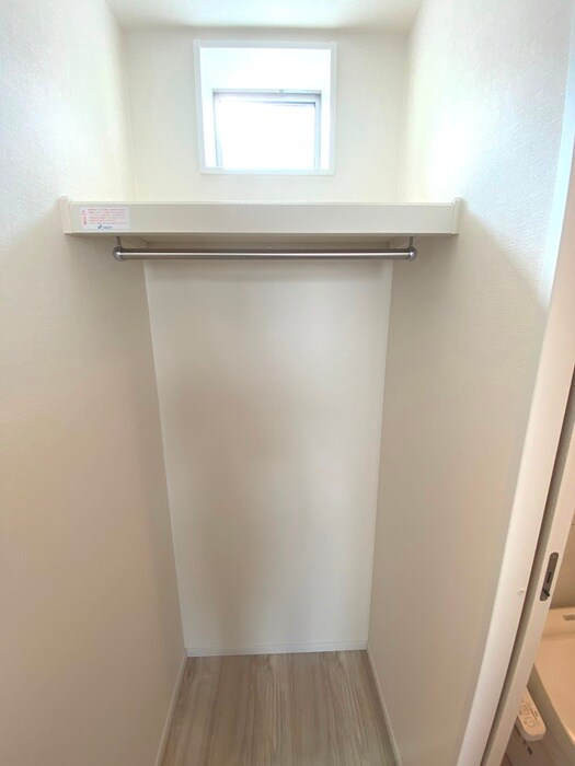 物件内観写真11　(収納)