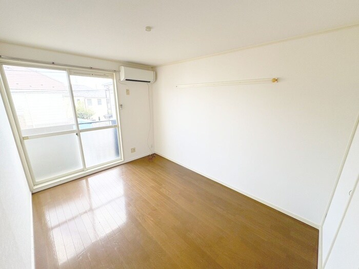 物件内観写真10　(居室)