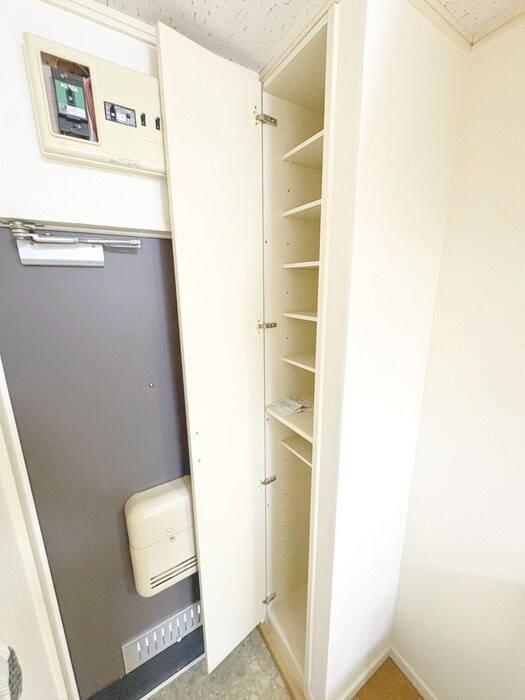 物件内観写真21　(靴箱)