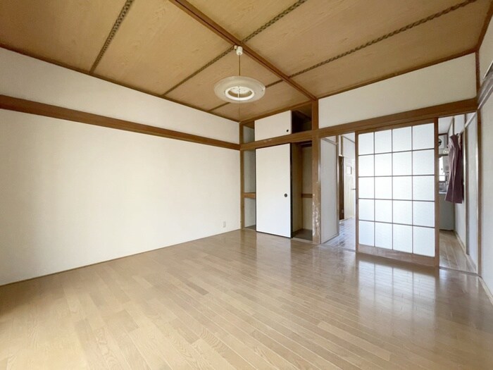 物件内観写真8　(居室)