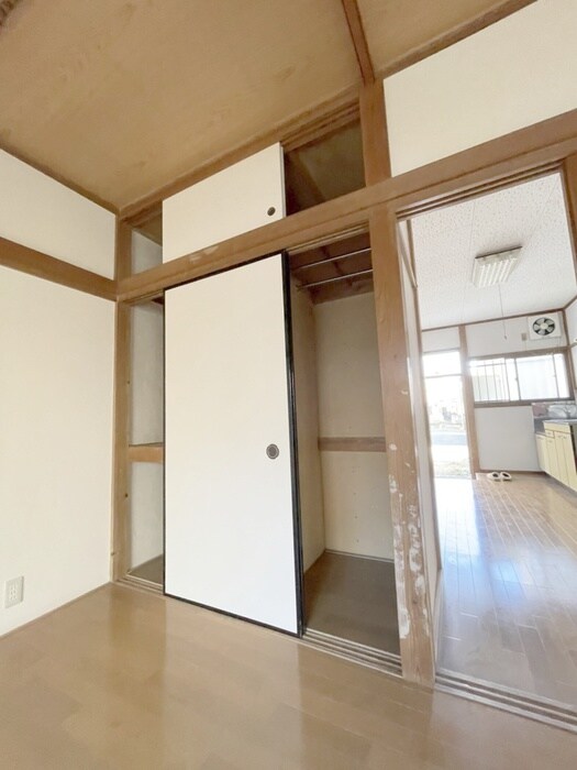 物件内観写真10　(収納)