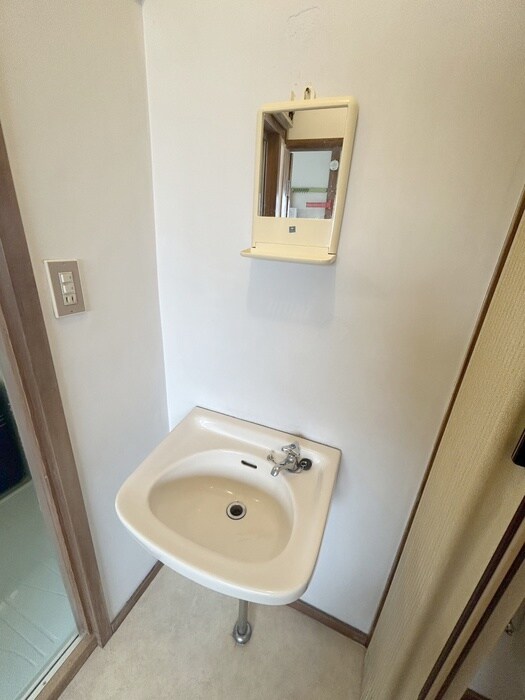 物件内観写真14　(洗面)