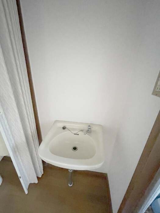物件内観写真15　(洗面)
