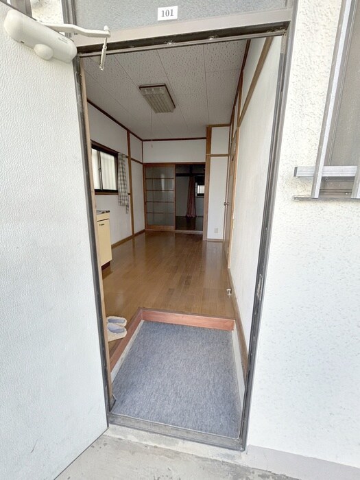 物件内観写真20　(玄関)