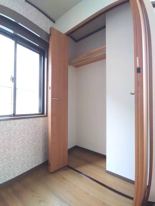 物件内観写真9　(収納)