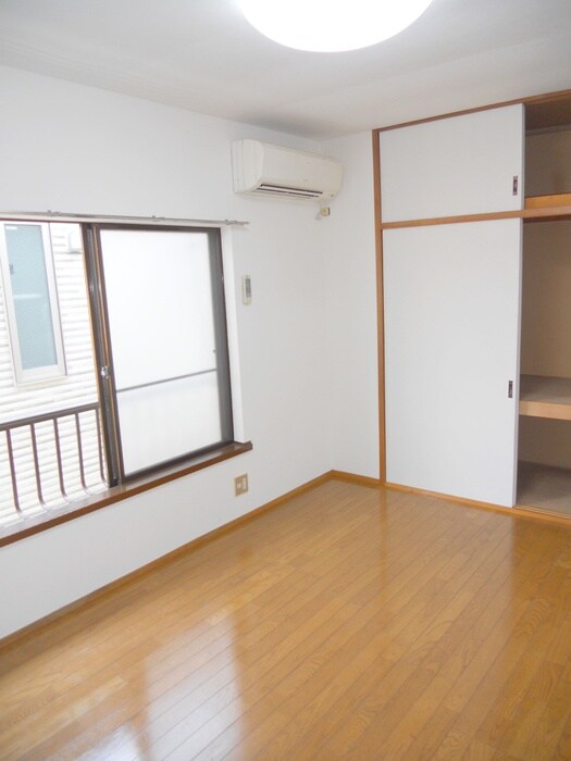 物件内観写真6　(居室)