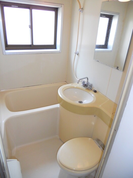 物件内観写真10　(バス／シャワールーム等)