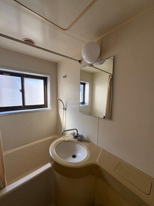 物件内観写真17　(洗面)