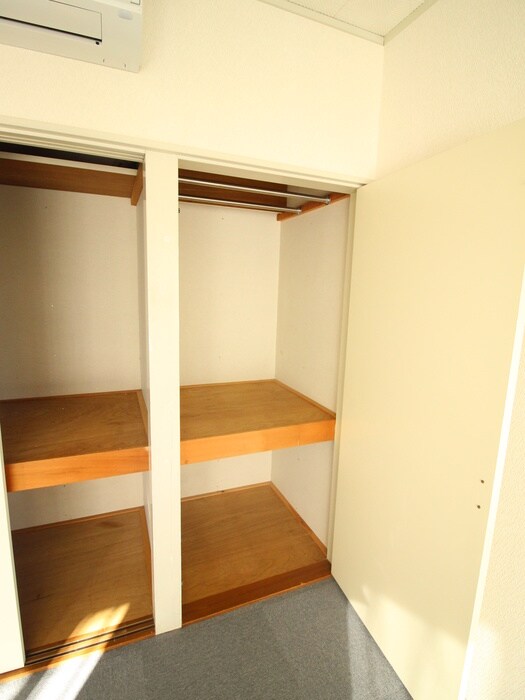 物件内観写真13　(収納)