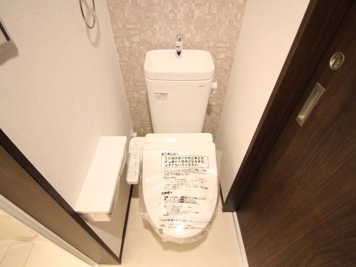 物件内観写真13　(トイレ)