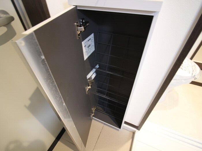 物件内観写真14　(靴箱)