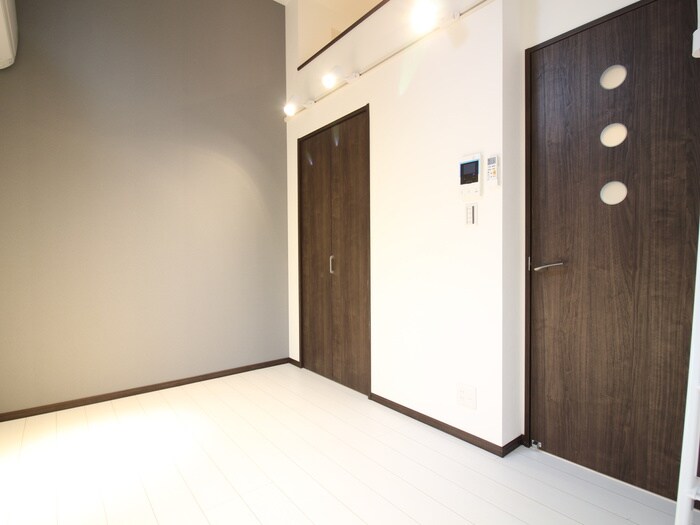 物件内観写真21　(居室)