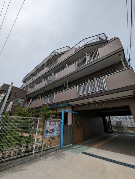 扇田ビル外観写真