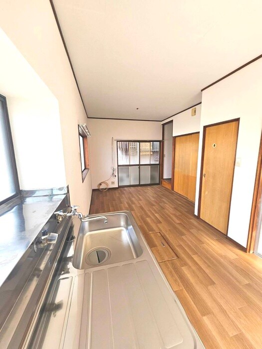 物件内観写真5　(居室)