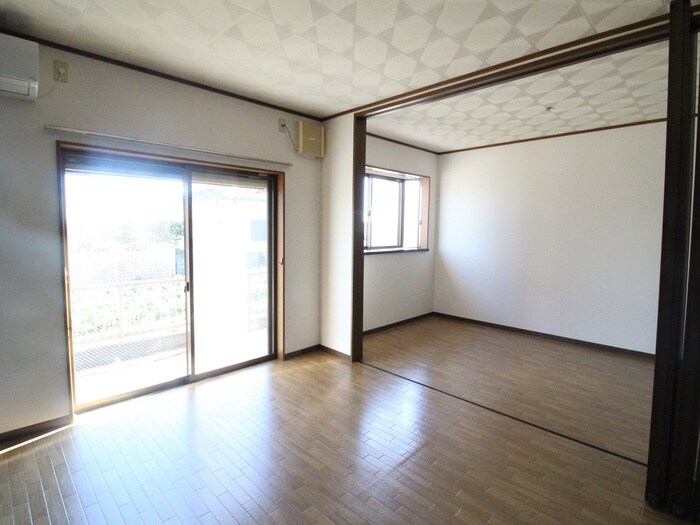 物件内観写真6　(居室)