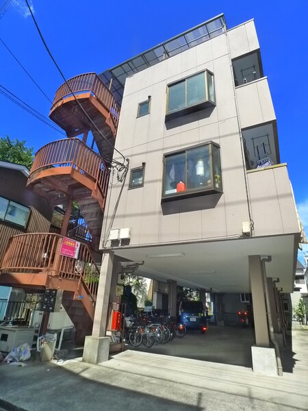 ハイツみかわや外観写真