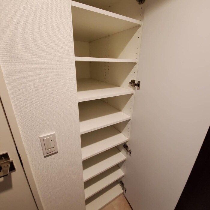 物件内観写真10　(内観写真)