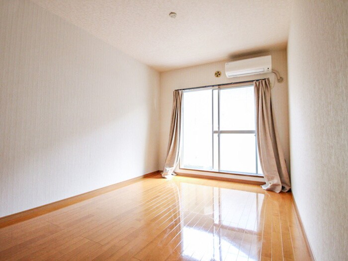 物件内観写真16　(居室)