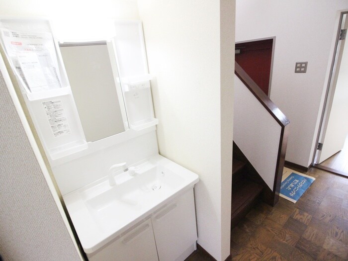 物件内観写真13　(洗面)