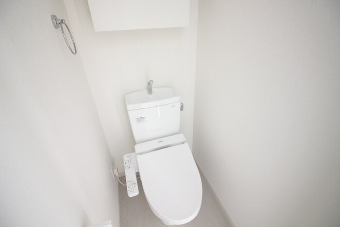 物件内観写真14　(トイレ)