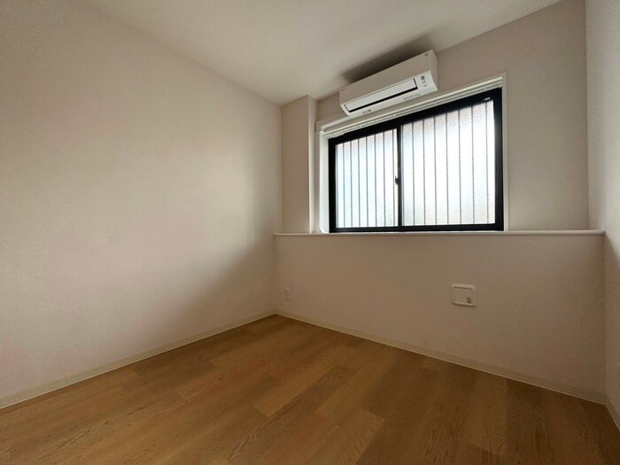 物件内観写真11　(居室)