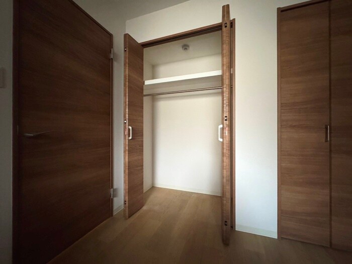 物件内観写真12　(収納)