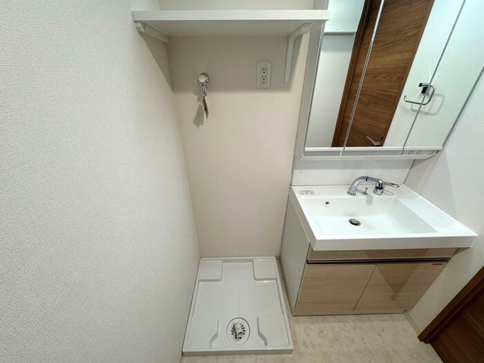 物件内観写真17　(洗濯機置場)