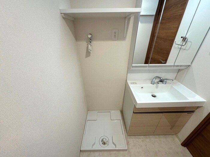 物件内観写真17　(洗濯機置場)