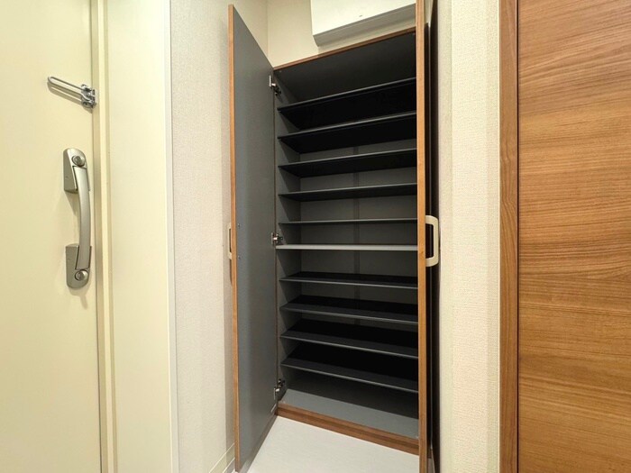 物件内観写真20　(靴箱)